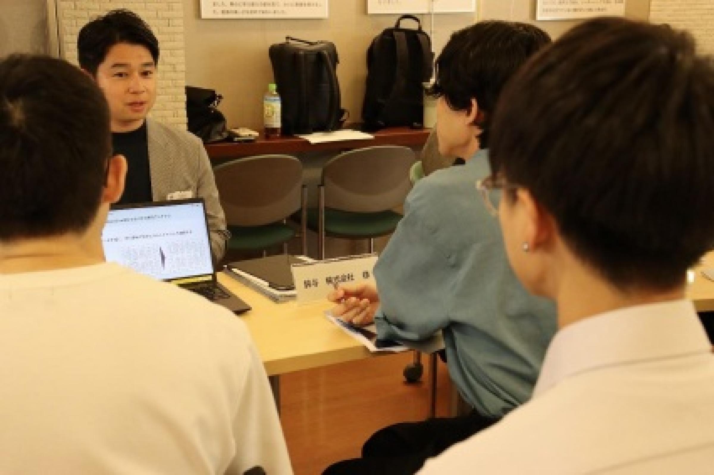 学生の質問にも親身に対応いただきました